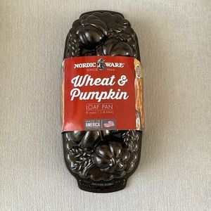 Nordic Ware Wheat and Pumpkin Loaf Pan